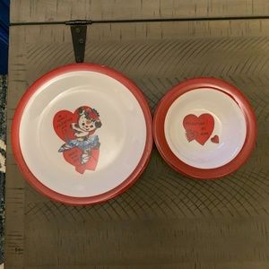 Pottery Barn Kids Valentine’s Day melamine plate and bowl (one of each)